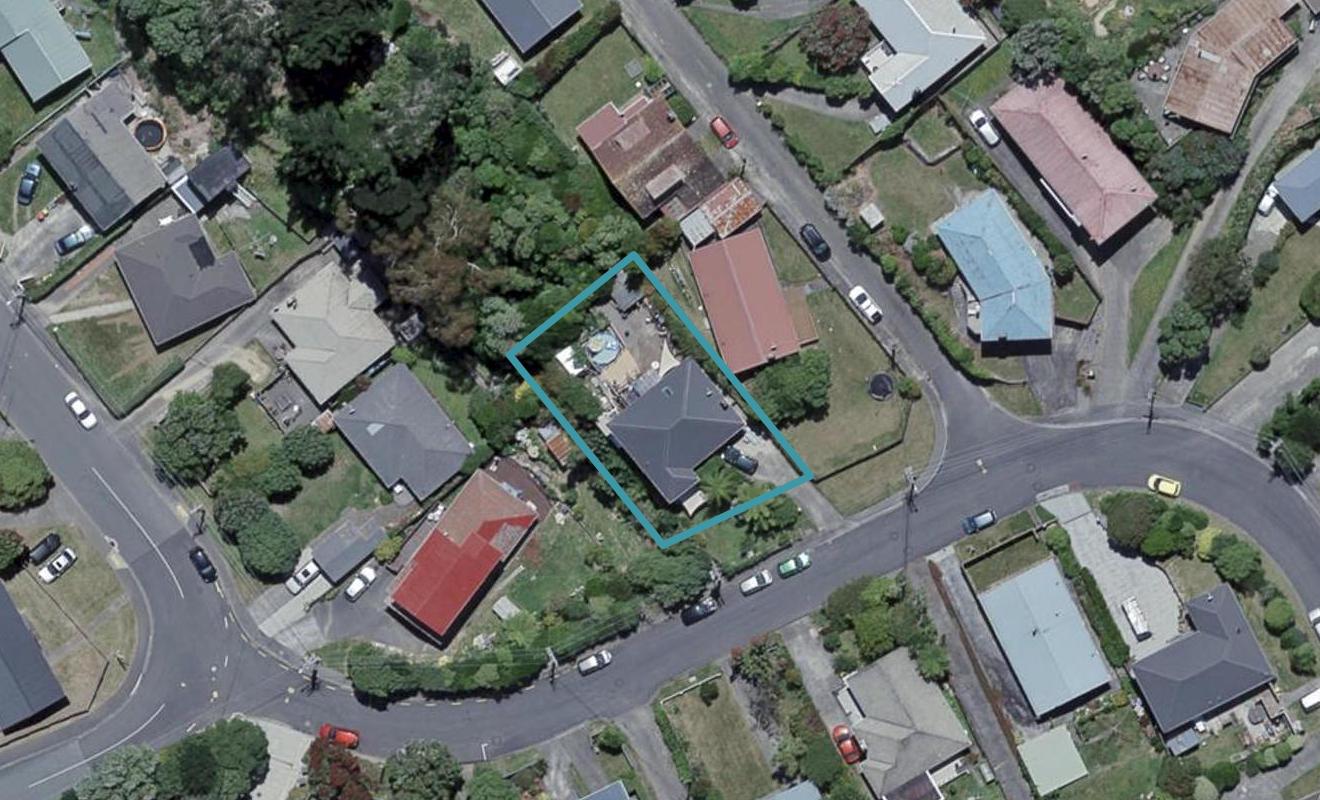 3 Omega Street, Newlands, Wellington - Carousel 1