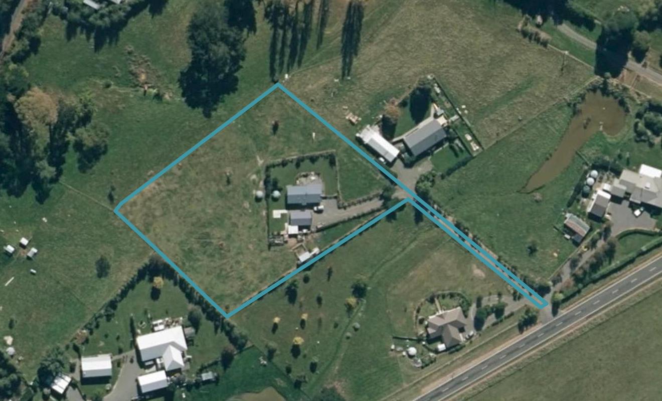 217 Racecourse Road, Otane - Carousel 1