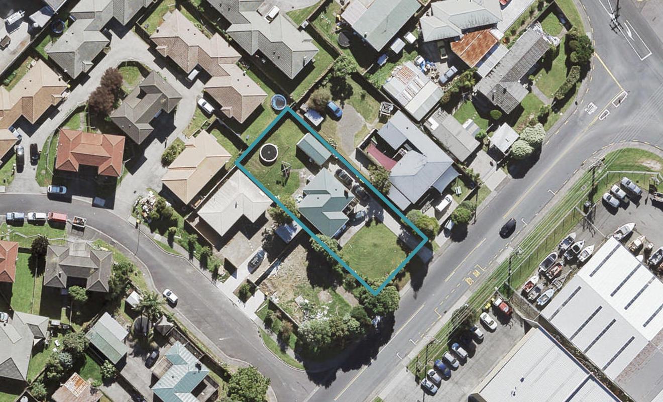 160 Hepburn Road, Glendene, Auckland - Carousel 1
