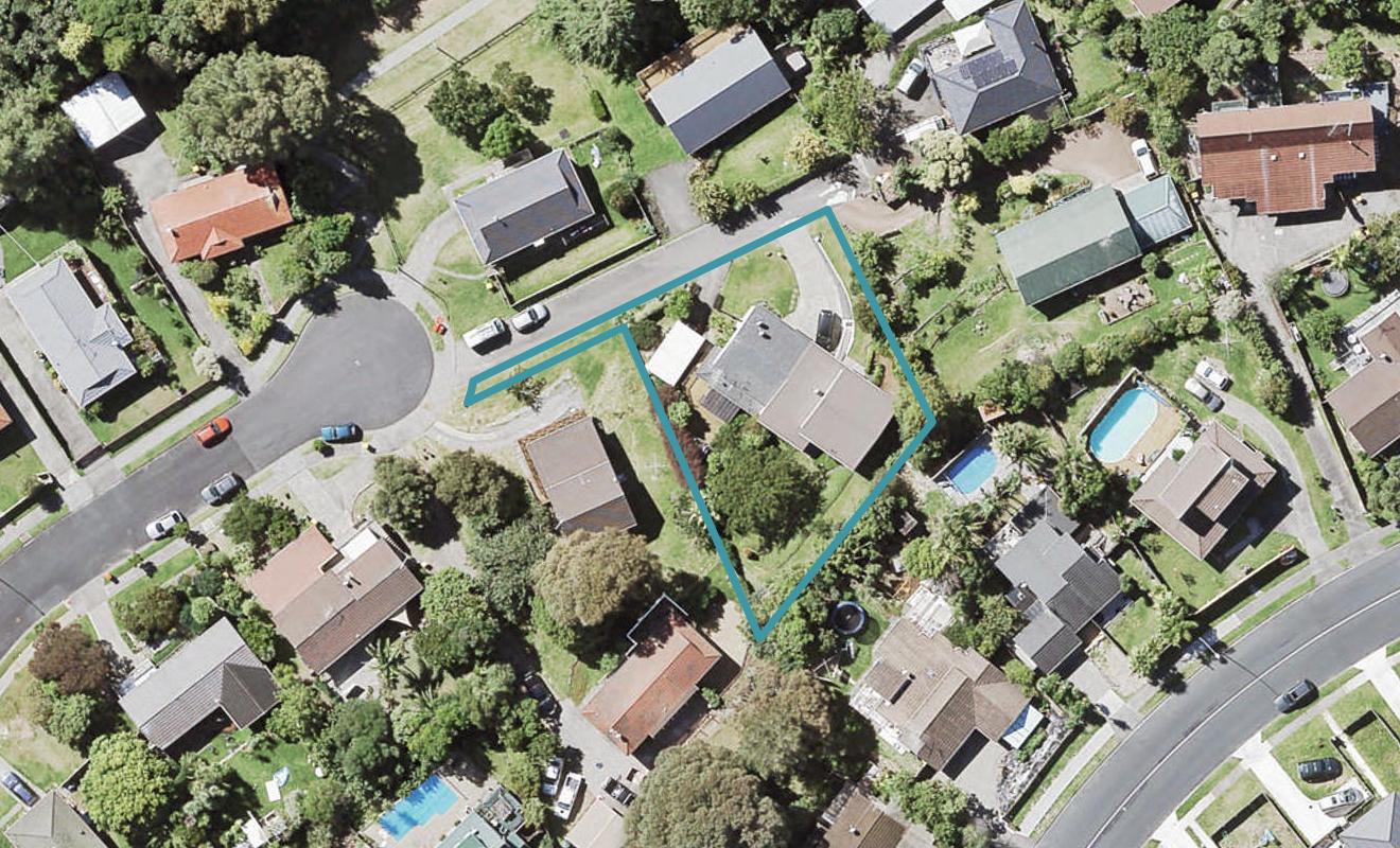 1/12 Mistletoe Place, Browns Bay, Auckland - Carousel 1