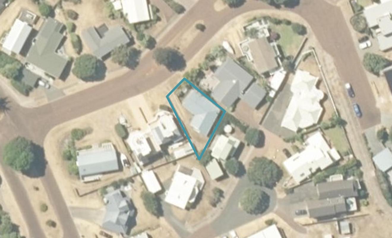 6 Claxton Avenue, Pauanui - Carousel 1