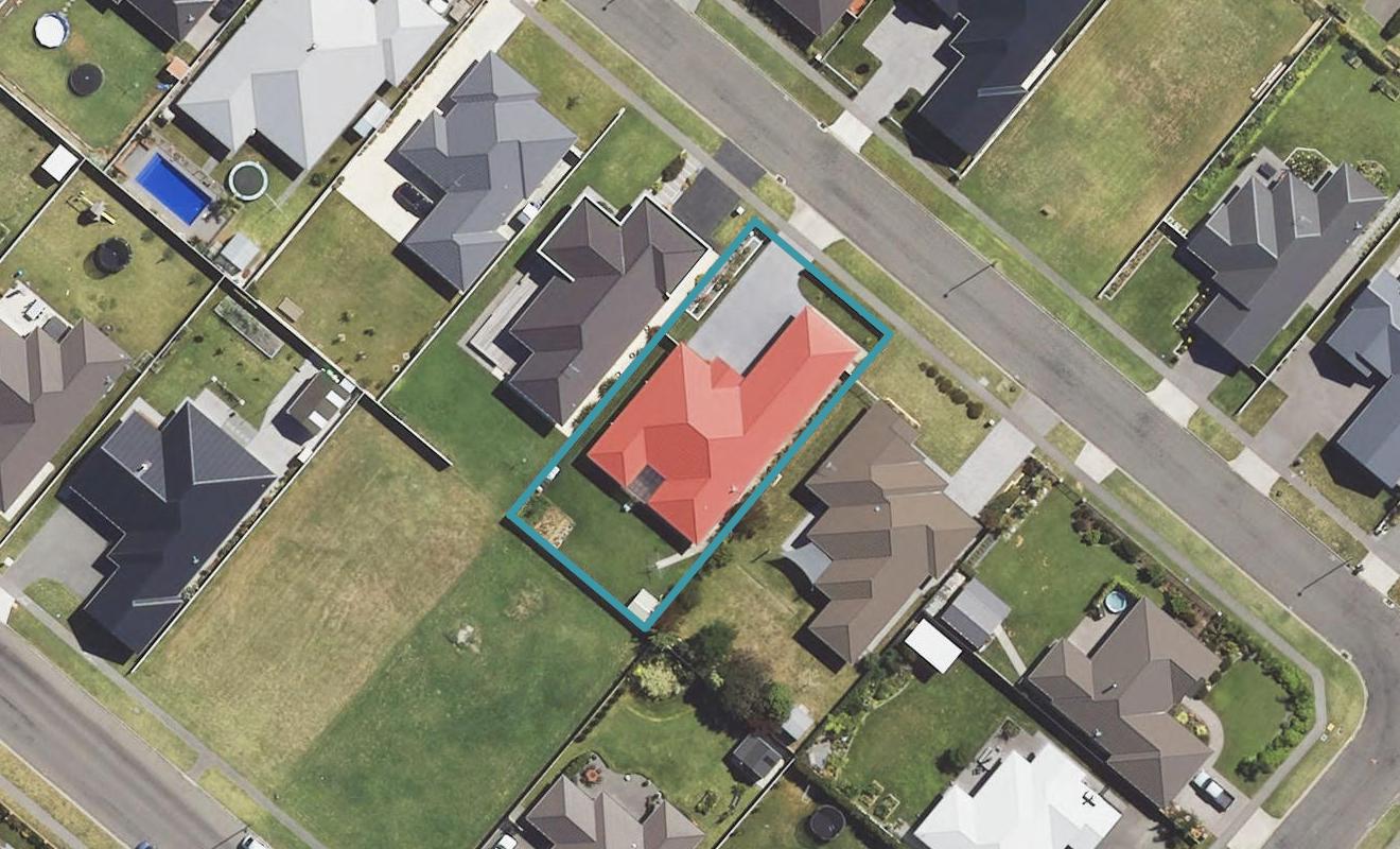 12 Fisher Place, Lytton West, Gisborne - Carousel 1