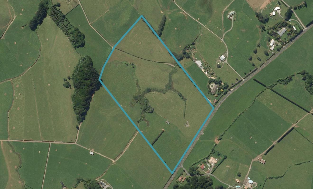 862 Carrington Road, Hurworth, New Plymouth - Carousel 1