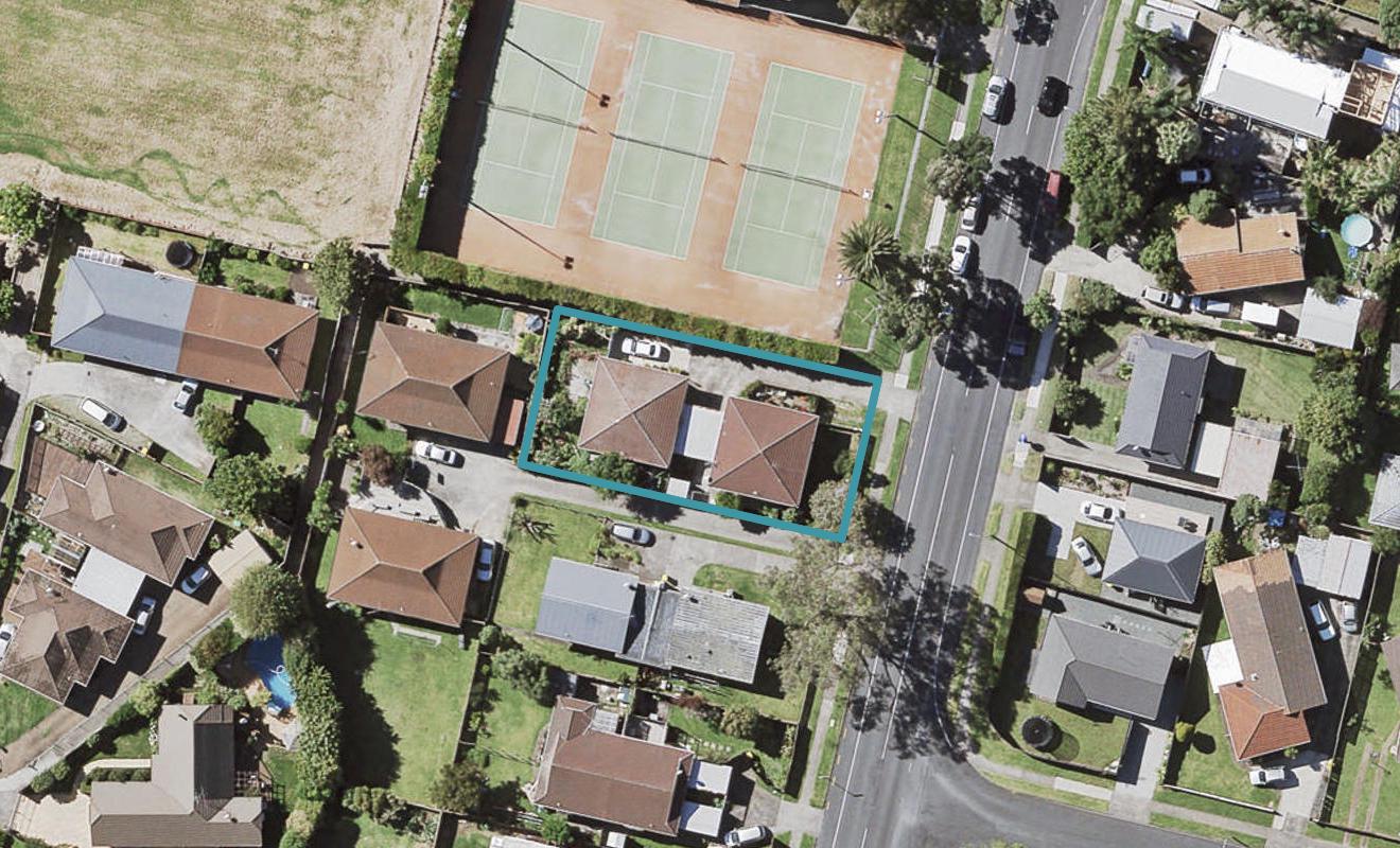 1/103 Pigeon Mountain Road, Half Moon Bay, Auckland - Carousel 1