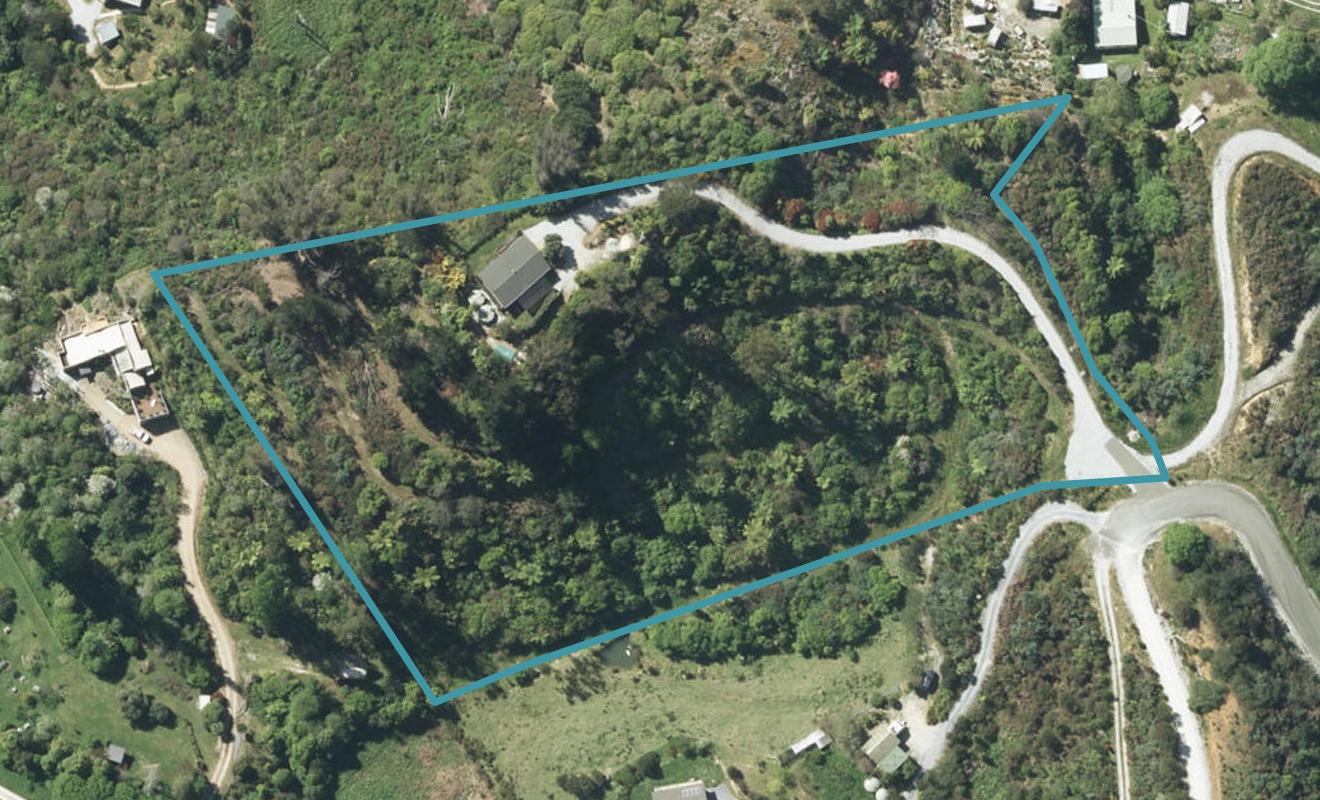 6 Mockingbird Ridge, Takaka - Carousel 1