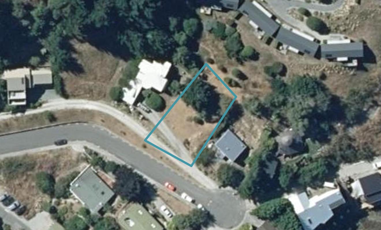 19 McKerrow Place, Sunshine Bay, Queenstown - Carousel 1