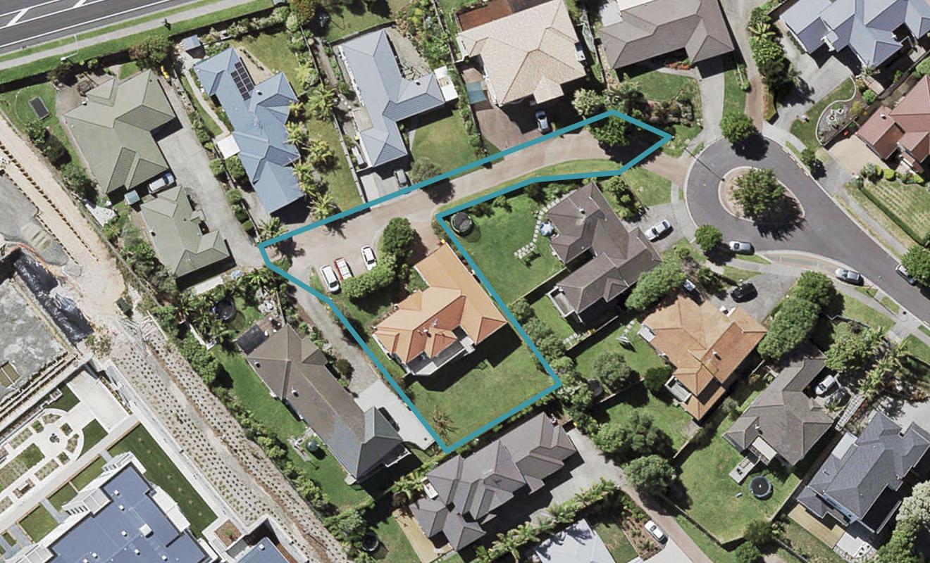 26 Baulcomb Parade, Windsor Park, Auckland - Carousel 1