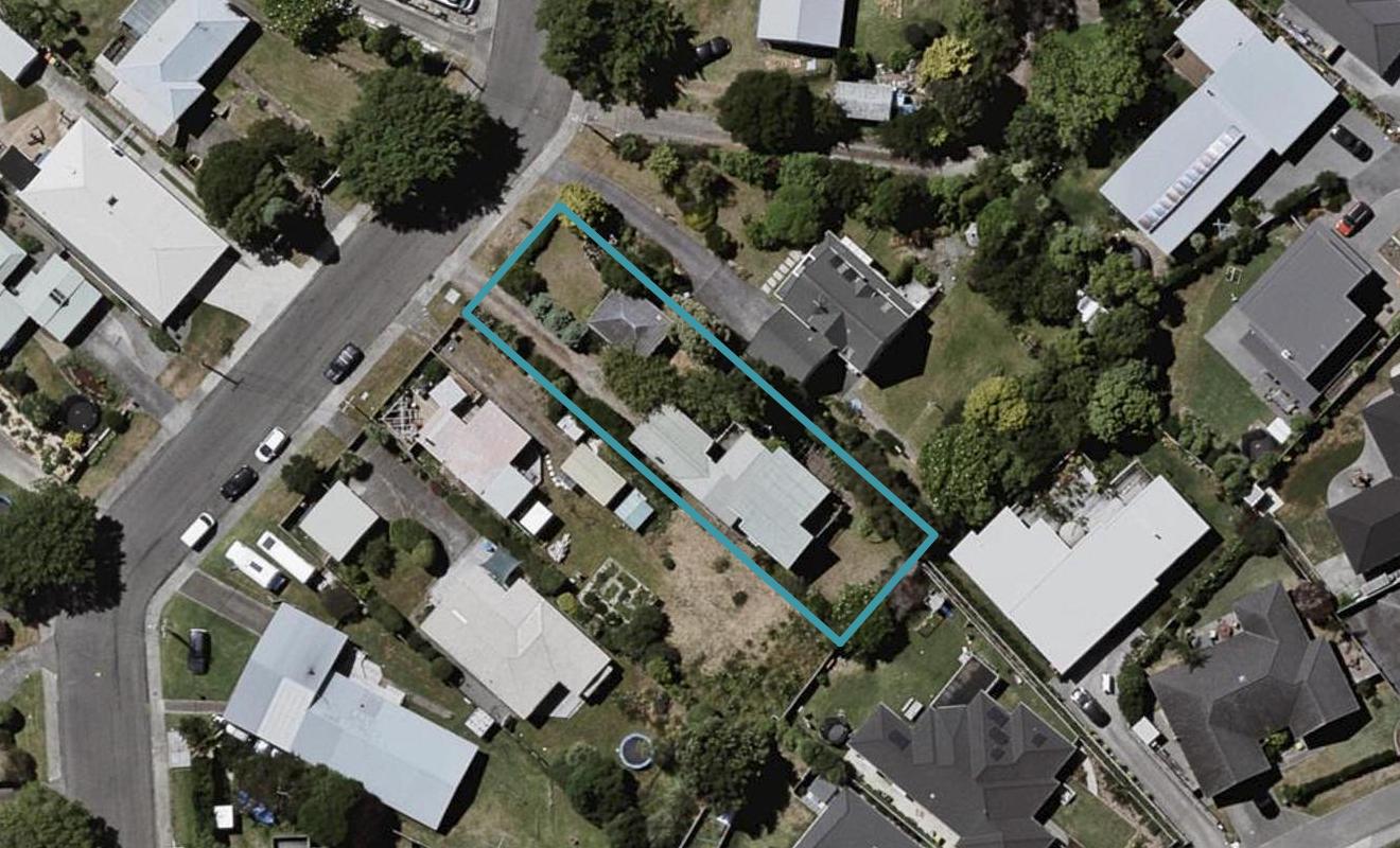 112 Alexander Road, Raumati Beach, Paraparaumu - Carousel 1