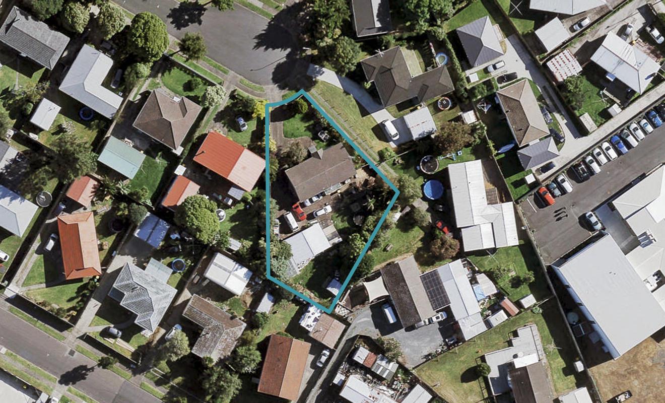 21 Carbery Place, Manurewa, Auckland - Carousel 1