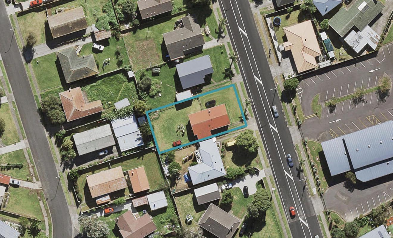 87 Robertson Road, Favona, Auckland - Carousel 1