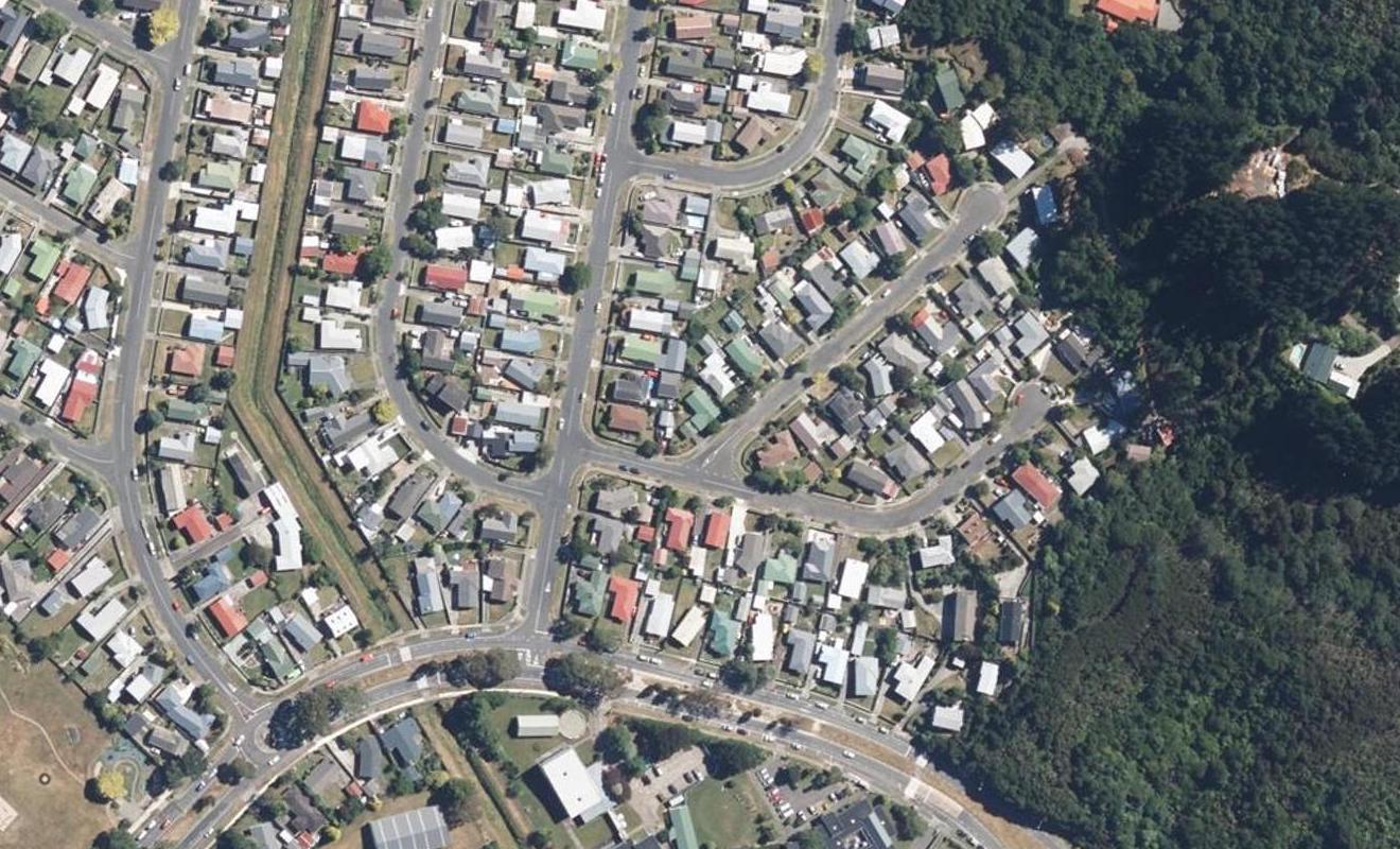 1 Mitimiti Grove, Wainuiomata, Lower Hutt - Carousel 1