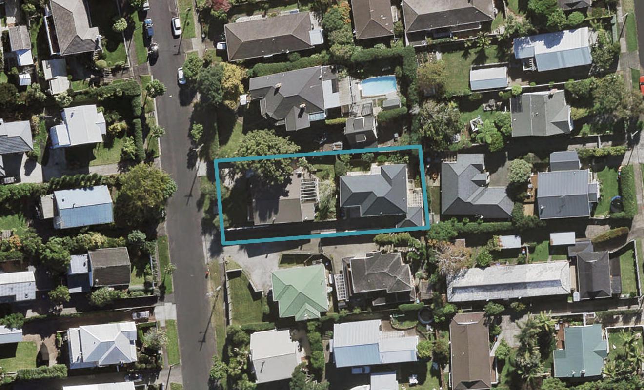17 Huapai Street, Onehunga, Auckland - Carousel 1