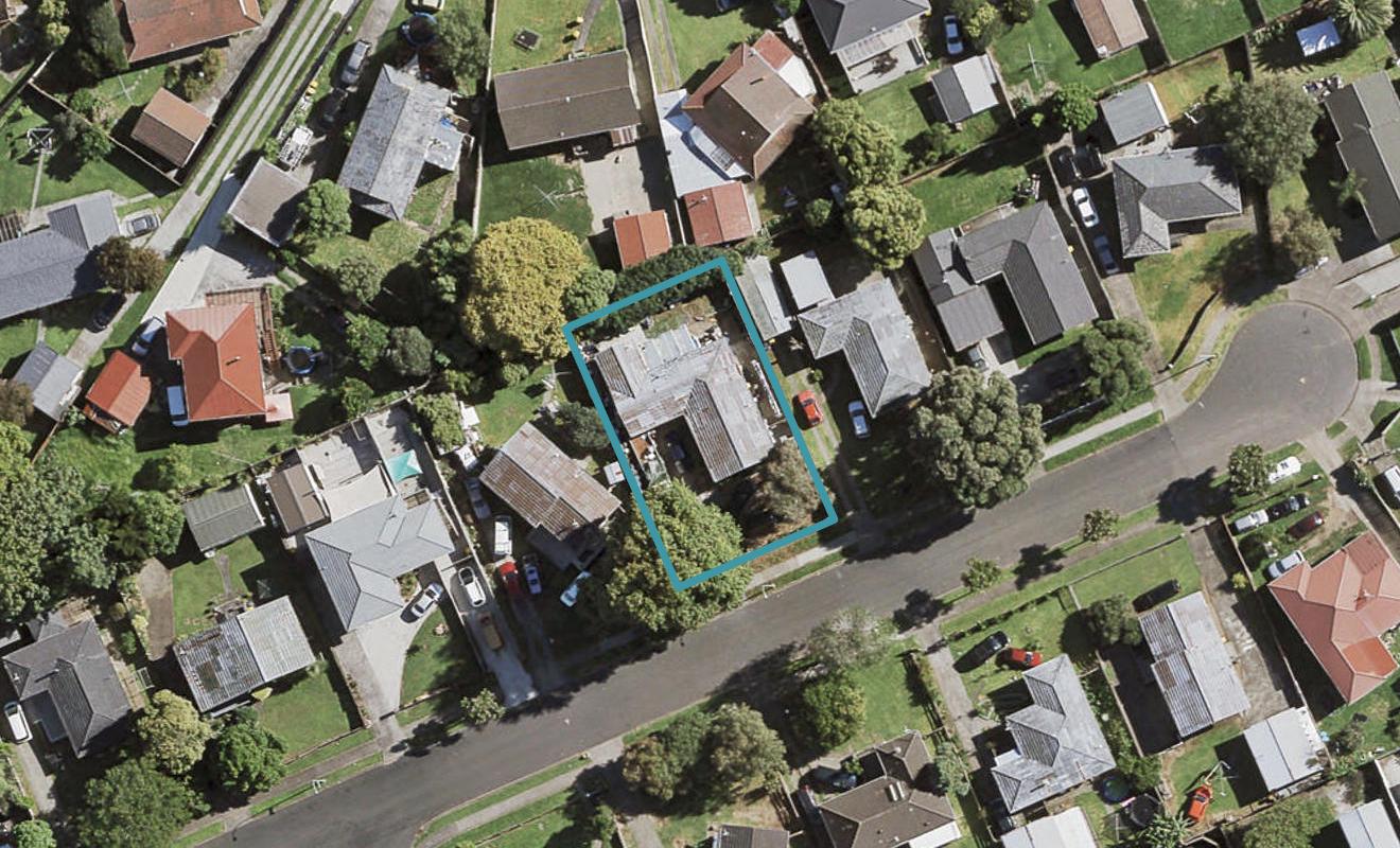 16 Ronald Place, Manurewa, Auckland - Carousel 1