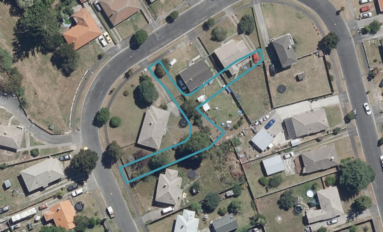 24B Ross Crescent, Fairfield, Hamilton - Carousel 1