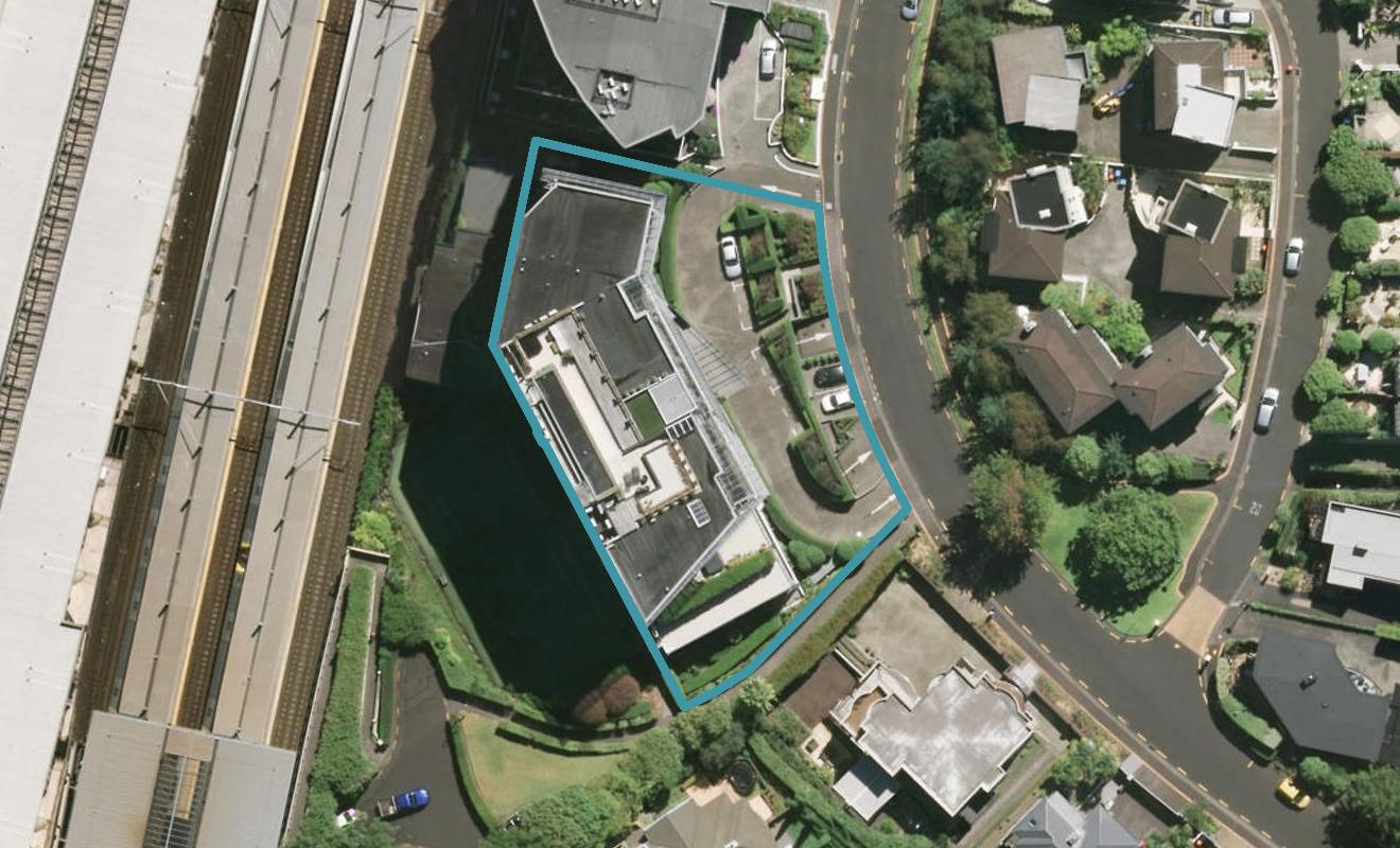 4A/24 James Cook Crescent, Remuera, Auckland - Carousel 1