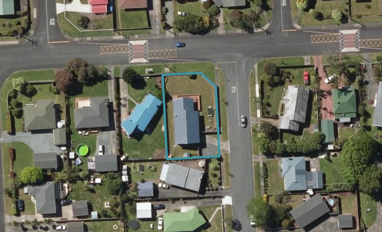 2 Beazley Crescent, Tikipunga, Whangarei - Carousel 1