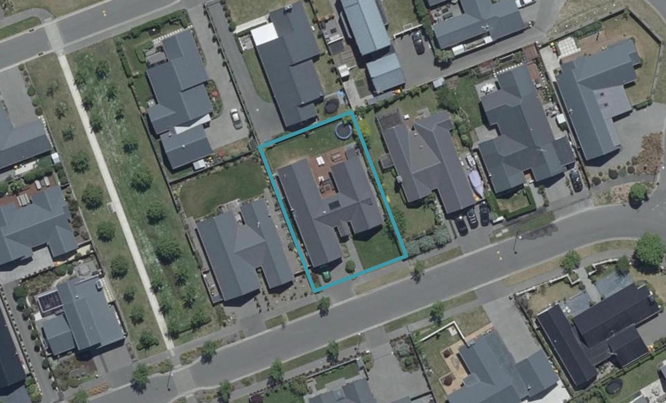 10 Timberlands Terrace, Parklands, Christchurch - Carousel 1