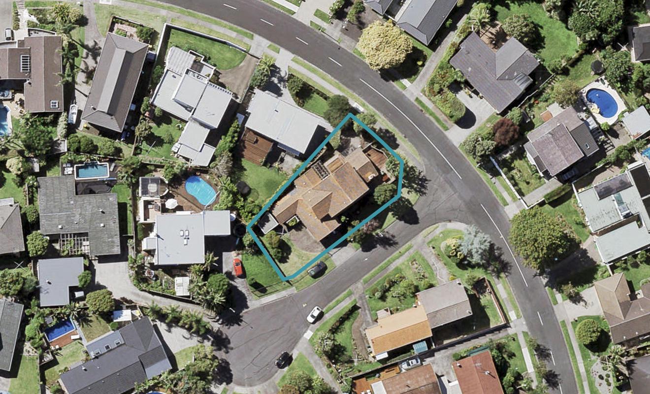 79 Bramley Drive, Farm Cove, Auckland - Carousel 1