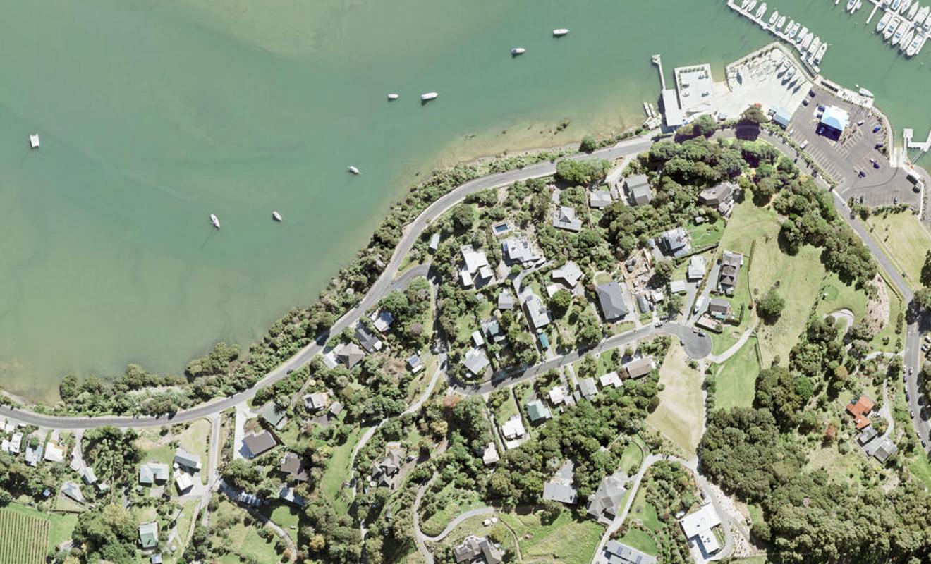 1 Kanuka Road, Sandspit, Warkworth - Carousel 1
