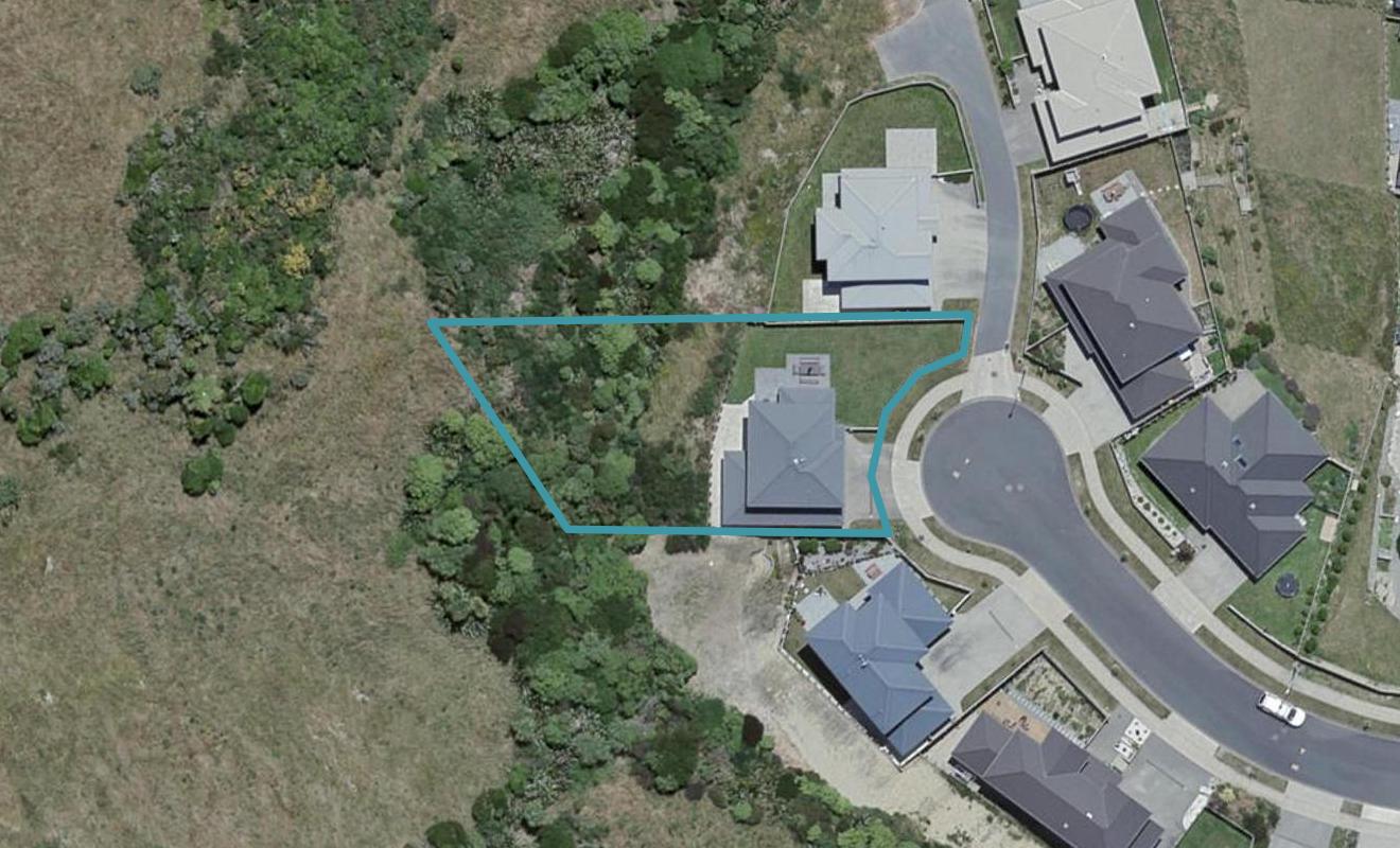 9 Gatley Grove, Churton Park, Wellington - Carousel 1
