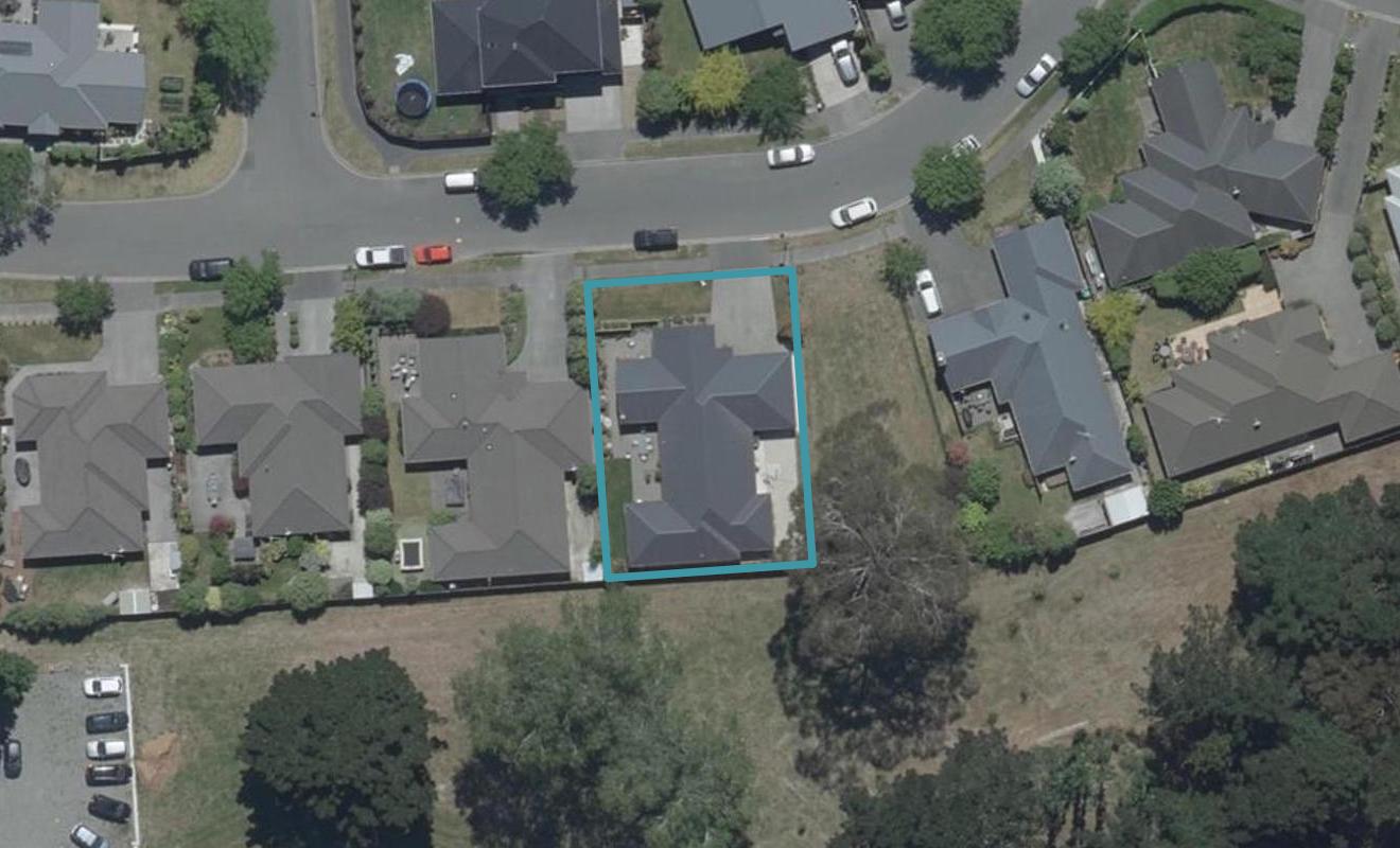 7 Mataroa Place, Parklands, Christchurch - Carousel 1