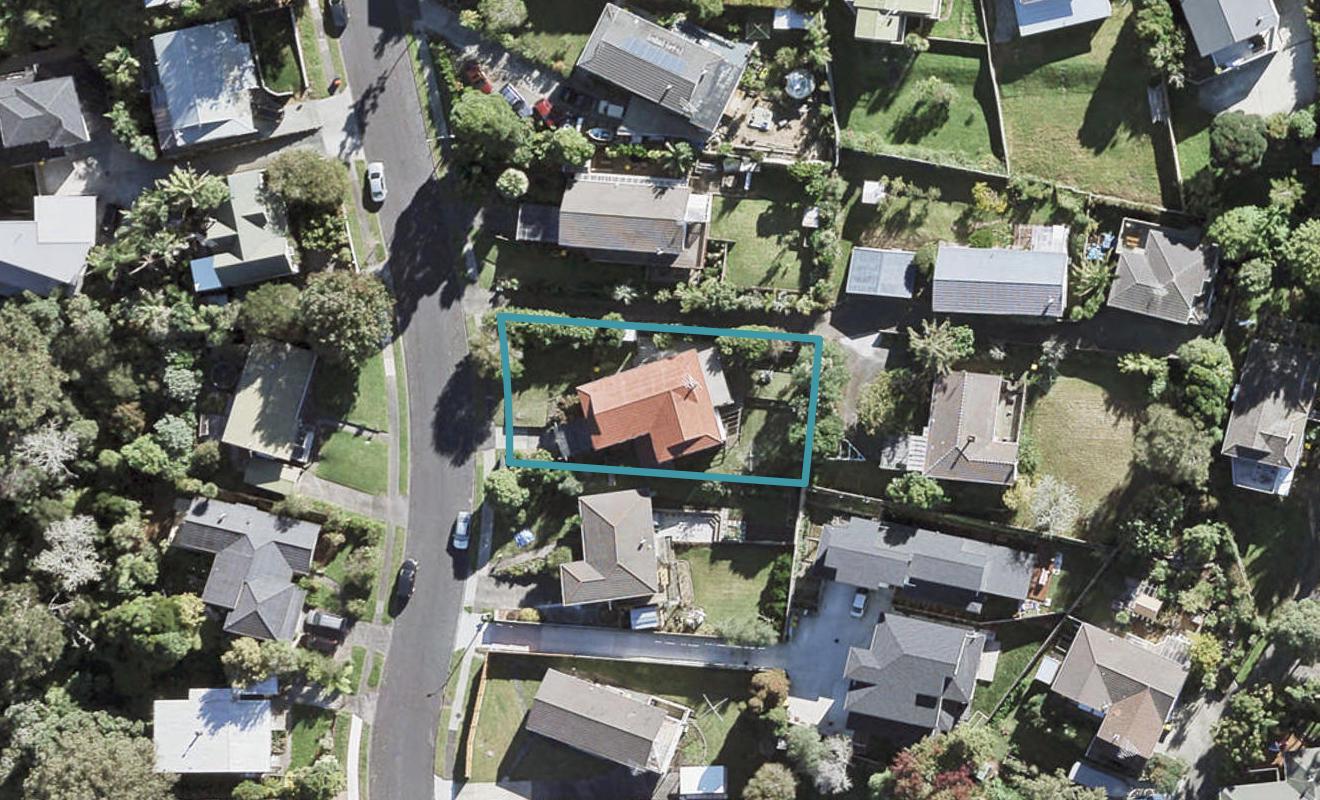 11 Deverell Place, Northcross, Auckland - Carousel 1