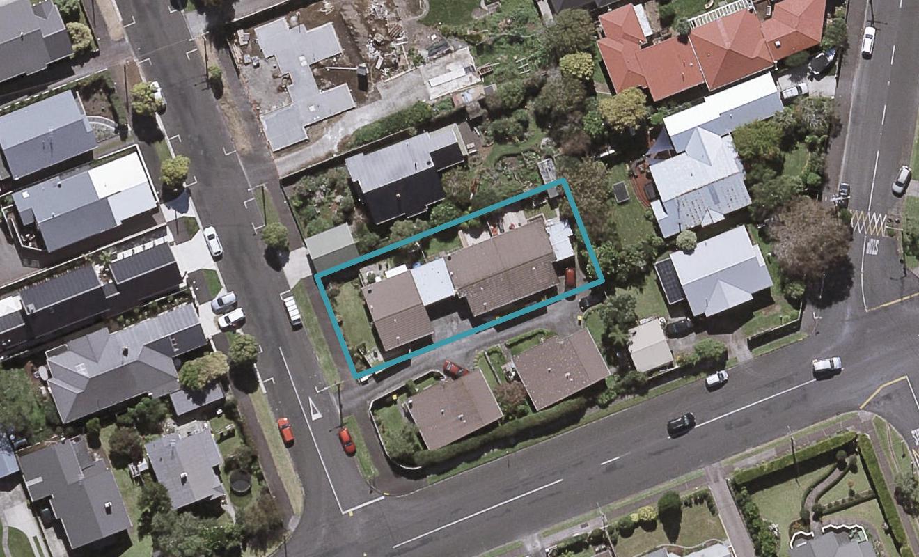 3/21 Chilman Street, Strandon, New Plymouth - Carousel 1