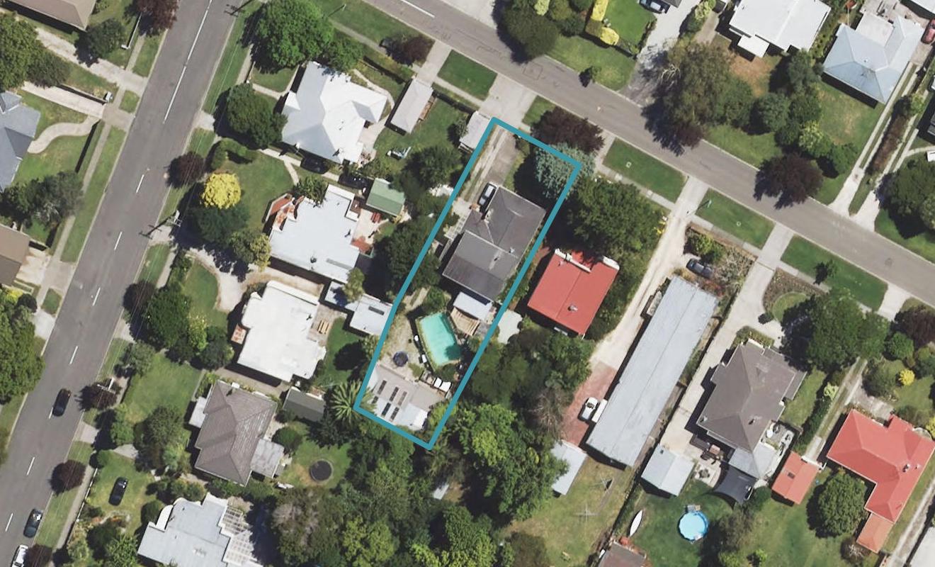 5 Iranui Road, Inner Kaiti, Gisborne - Carousel 1