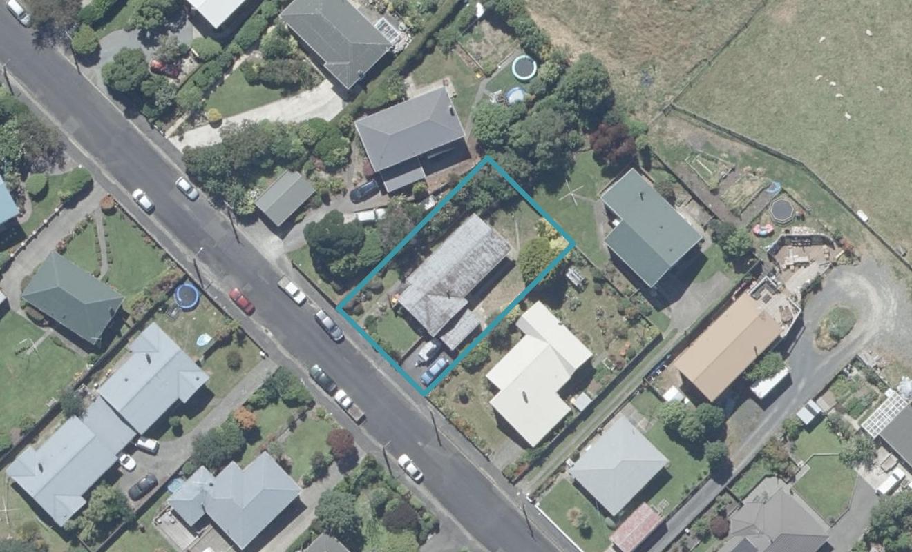 12 Fairview Terrace, Sawyers Bay, Port Chalmers - Carousel 1