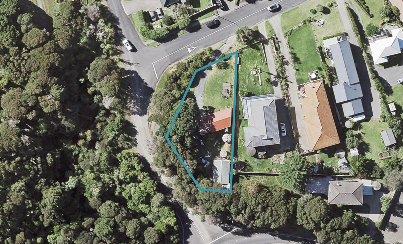 1 Campbell Road, Maraetai, Auckland - Carousel 1