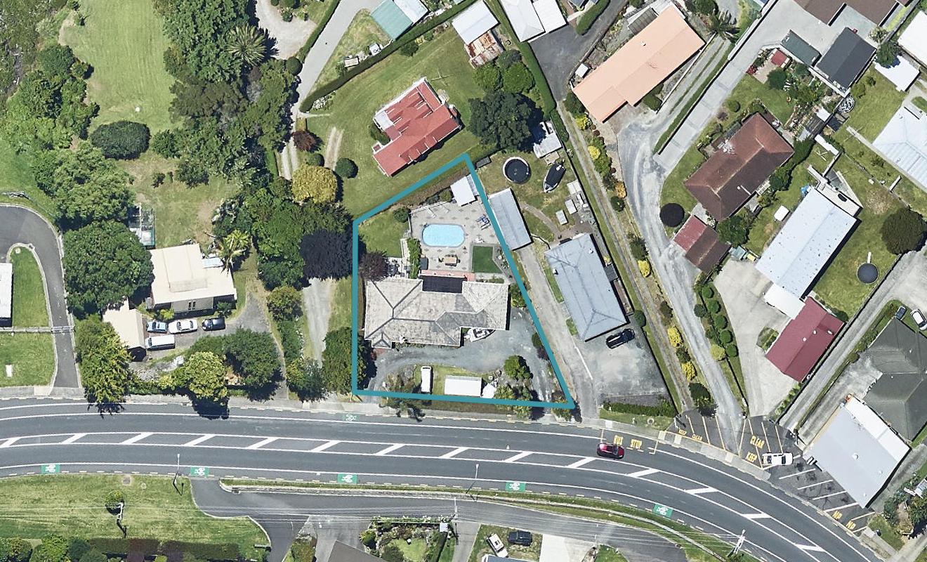 165 Welcome Bay Road, Welcome Bay, Tauranga - Carousel 1