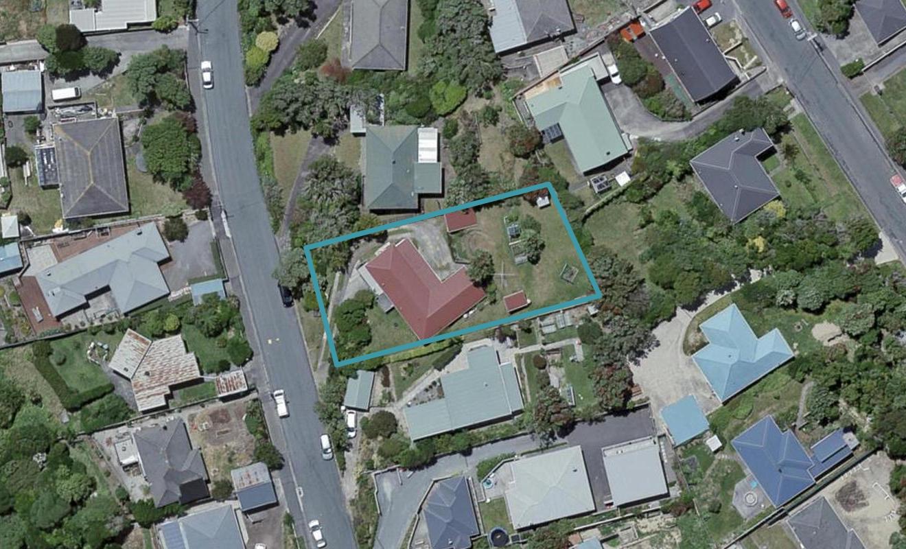 15 Miles Crescent, Newlands, Wellington - Carousel 1
