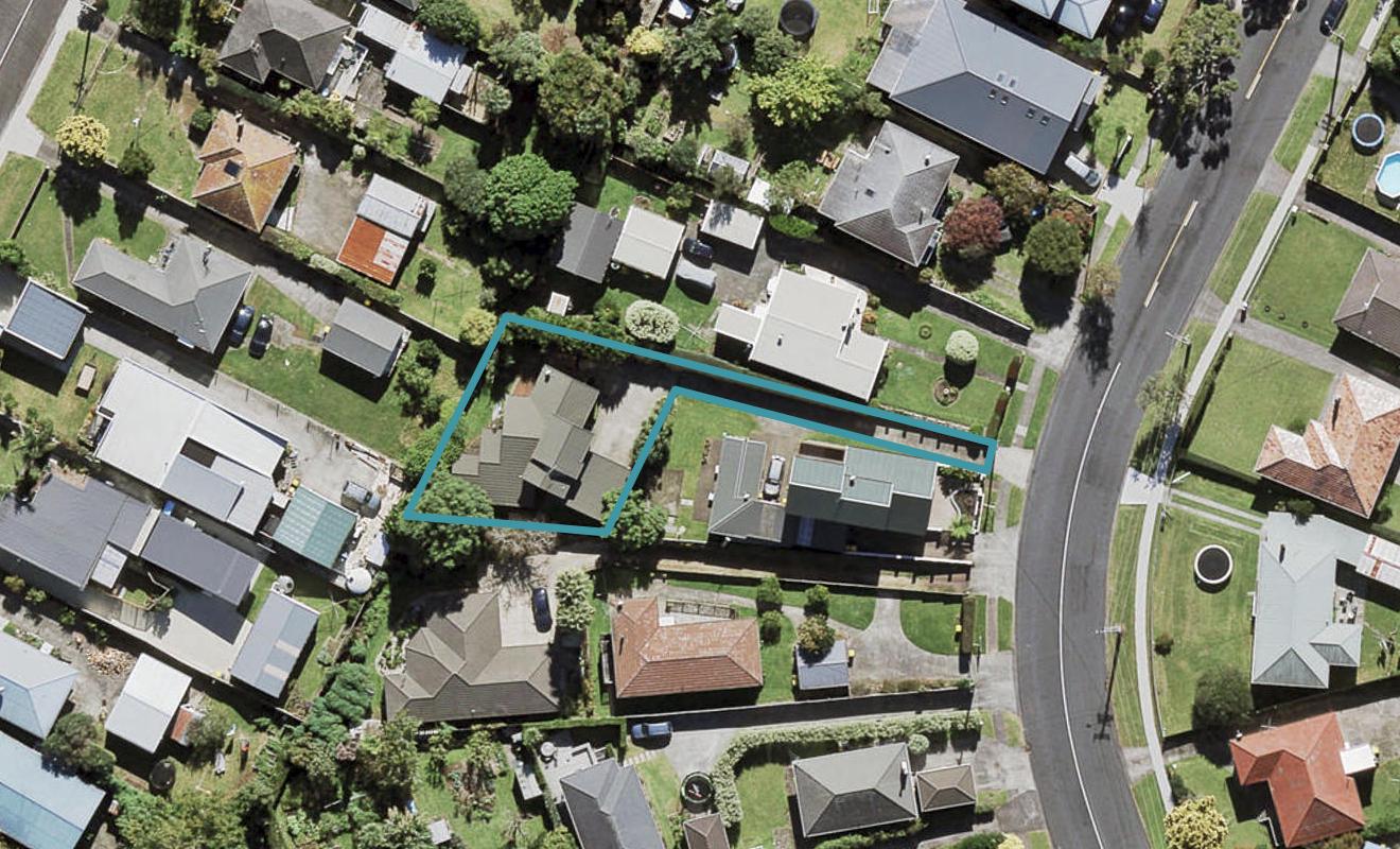 66A Yeovil Road, Te Atatu Peninsula, Auckland - Carousel 1
