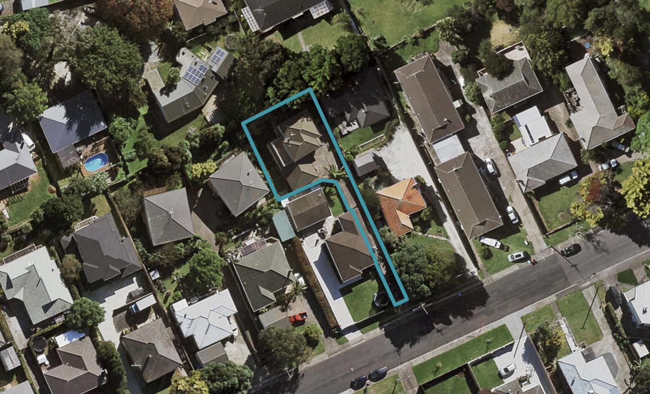 13A Commissariat Road, Mount Wellington, Auckland - Carousel 1