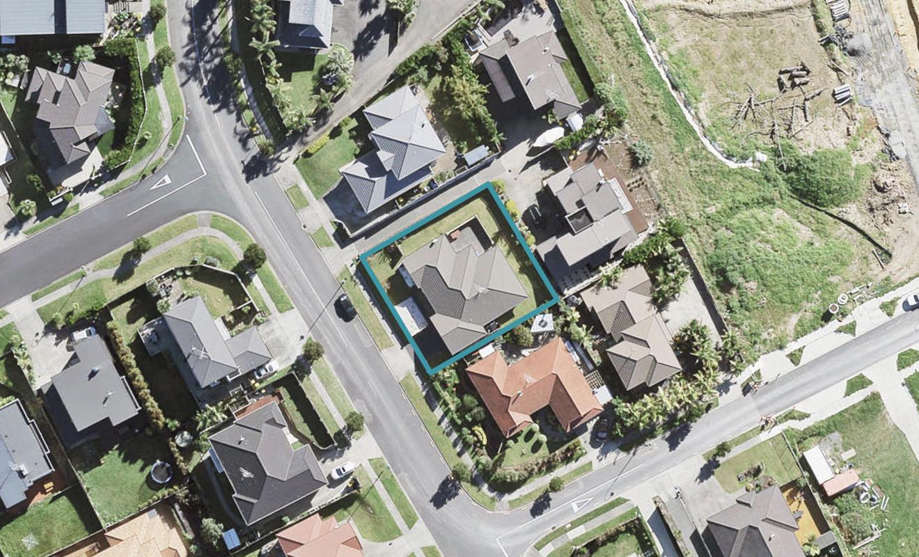 49 Rising Parade, Fairview Heights, Auckland - Carousel 1