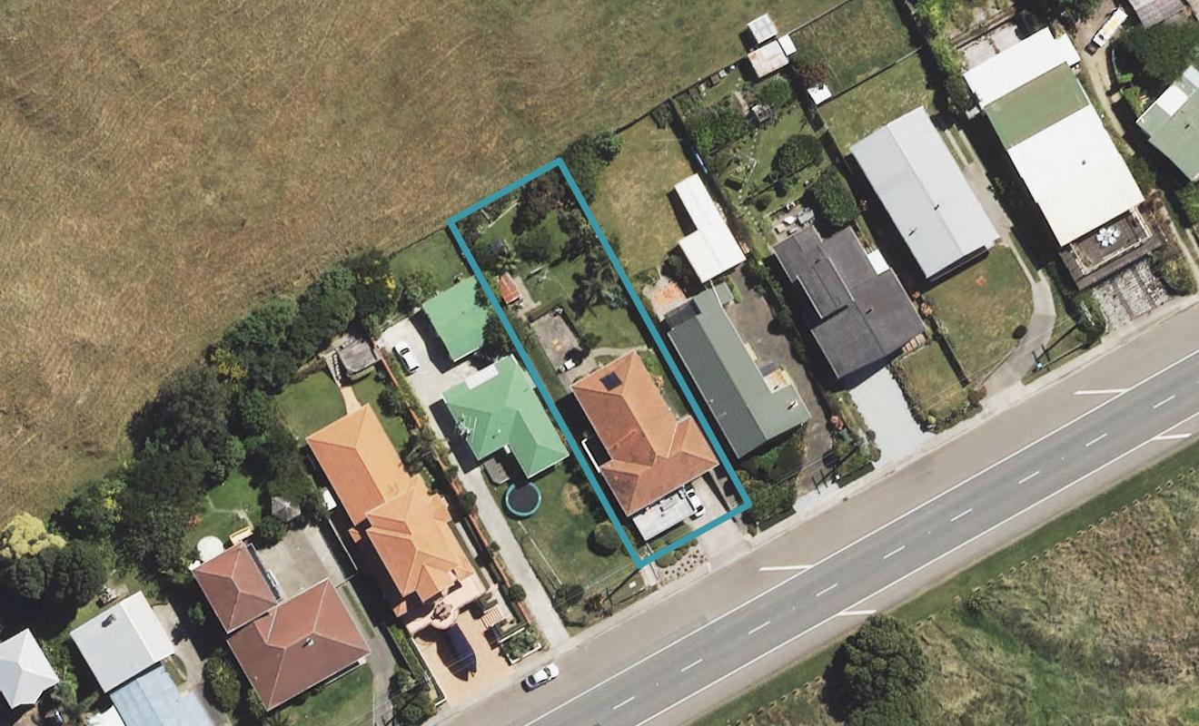 90 Moana Road, Okitu, Gisborne - Carousel 1