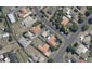 2/1 Paul Crescent, Fairfield, Hamilton - Carousel 1