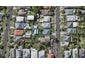 2/5 Roslyn Terrace, Stanley Point, Auckland - Carousel 1