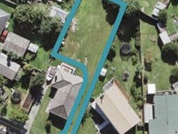 1/2 Meadow Crescent, Te Atatū South, Auckland