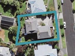2/12 Bungalow Avenue, Point Chevalier, Auckland