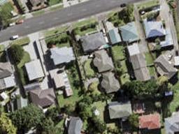 27A James Laurie Street, Henderson, Auckland