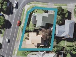 2/38 Lexington Drive, Botany Downs, Auckland
