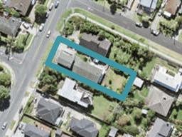 1/85 Deep Creek Road, Waiake, Auckland