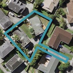 1/8 Ronald Macken Place, Windsor Park, Auckland