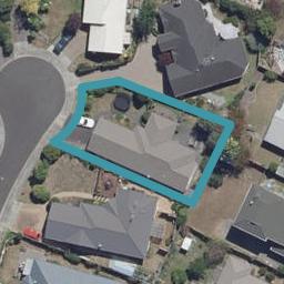 6 Badminton Court, Huntington, Hamilton