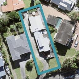 1/3 Ellangowan Road, Waiake, Auckland