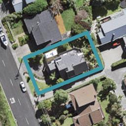 18 Onetaunga Road, Chatswood, Auckland