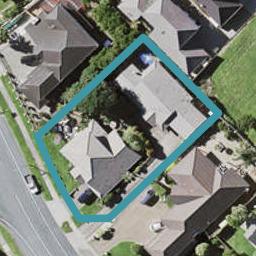 2/40 Jane Eyre Drive, Somerville, Auckland