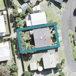 2/8 Edith Place, Omaha, Auckland
