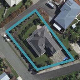 15 Hillplough Heights, Richmond